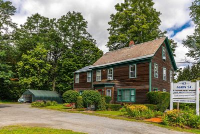 63 Main Street, House other with 3 bedrooms, 1 bathrooms and null parking in Putney VT | Image 2