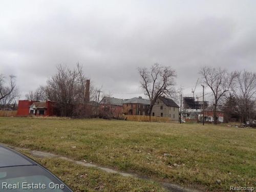 6160 Rosa Parks Blvd, Detroit, MI, 48208-1350 | Card Image