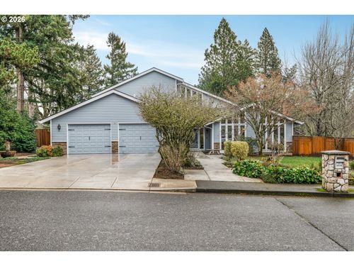 2618 Orchard Hill Pl, Lake Oswego, OR, 97035-1135 | Card Image