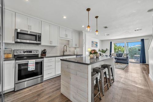 2-115 Gulf Winds Ct, Destin, FL, 32541-5071 | Card Image