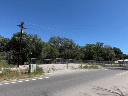 724 State Road 76, Chimayo, NM, 87522-5113 | Card Image