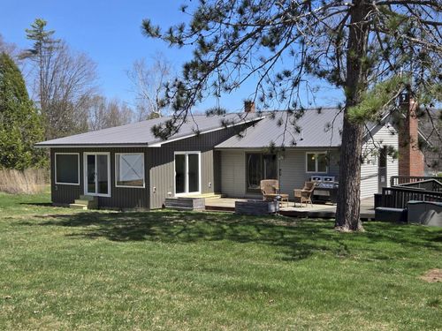 402 Town Farm Road, Farmington, ME, 04938 | Card Image