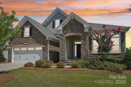 45528 Misty Bluff Dr, Charlotte, NC, 28278-8043 | Card Image