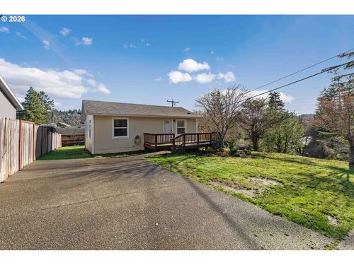 1390 Pennsylvania St, Coos Bay, OR, 97420-9259 | Card Image