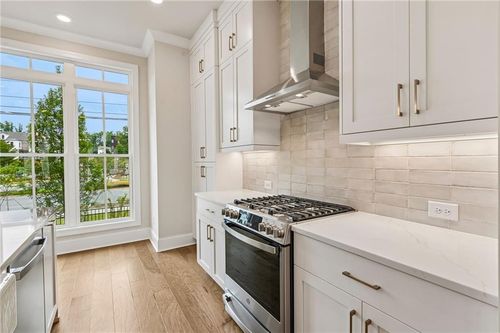 3-210 Midnight Oak Run, Alpharetta, GA, 30009 | Card Image