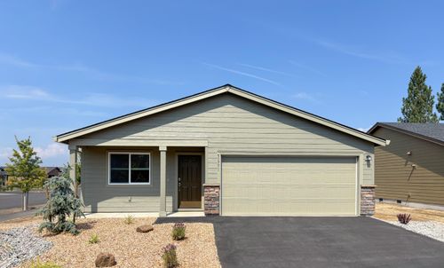 51771 Jubilee Pine Dr, La Pine, OR, 97739-8705 | Card Image