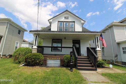430 Vine St, Fremont, OH, 43420-3451 | Card Image