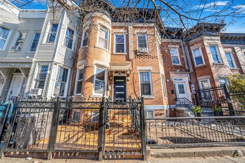 37 Grant Ave, Brooklyn, NY, 11208-1501 | Card Image