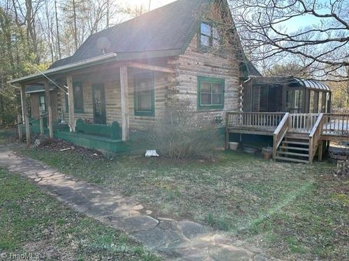 290 Painter Ln, Mc Grady, NC, 28649-9424 | Card Image