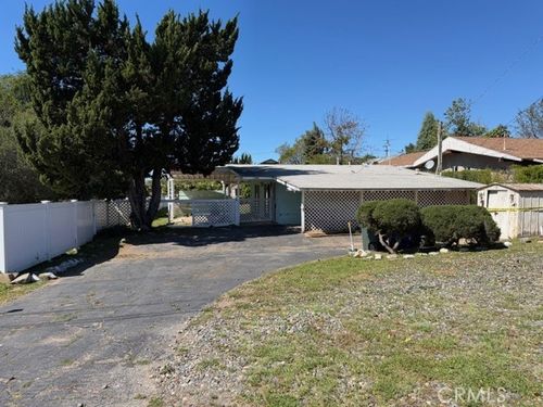 1006 N Orange Ave, Fallbrook, CA, 92028-1528 | Card Image