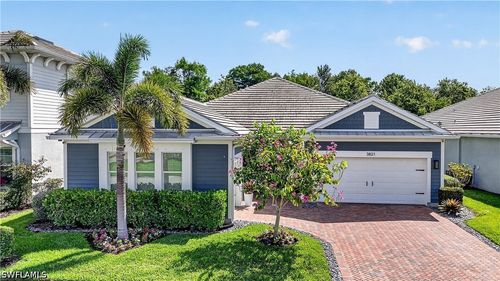 3821 Helmsman Dr, NAPLES, FL, 34120-0718 | Card Image