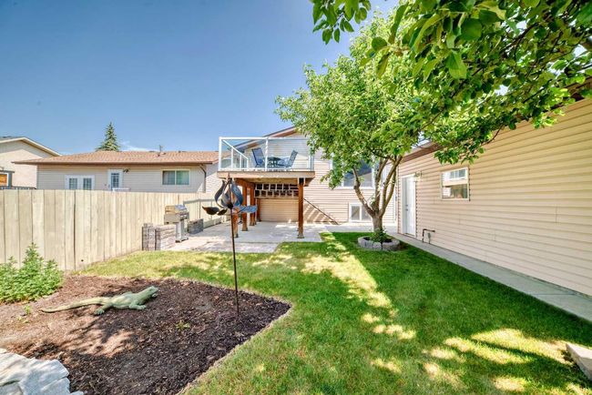 440 Big Springs Drive Se, House other with 3 bedrooms, 2 bathrooms and 1 parking in Airdrie AB | Image 42