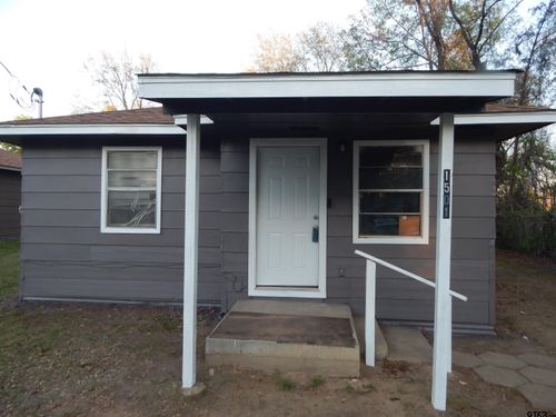 1501 N Dargan Ave, Tyler, TX, 75702-4262 | Card Image