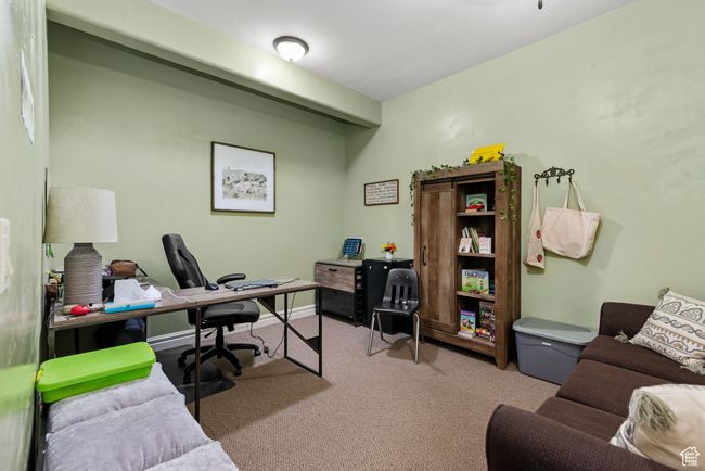 View of carpeted home office | Image 34