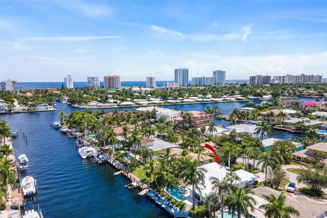 2513 Se 12 Th St, House other with 3 bedrooms, 3 bathrooms and null parking in Pompano Beach FL | Image 9