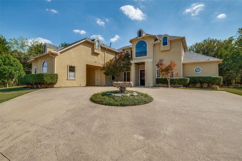 2418 Amberleaf Court, Cedar Hill, TX, 75104 | Card Image