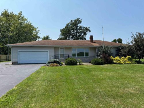 10726 S 100 E, Brookston, IN, 47923-8300 | Card Image