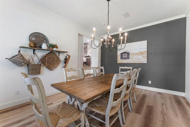 Formal dining | Image 8
