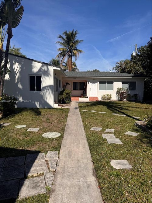 1-1267 Ne 127th St, North Miami, FL, 33161-5185 | Card Image