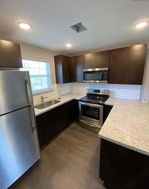 apt-c-1723 Alta Vista St, Houston, TX, 77023-2565 | Card Image