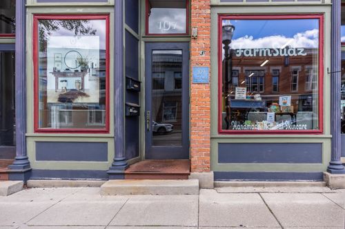109 S Main St, Chelsea, MI, 48118-1265 | Card Image