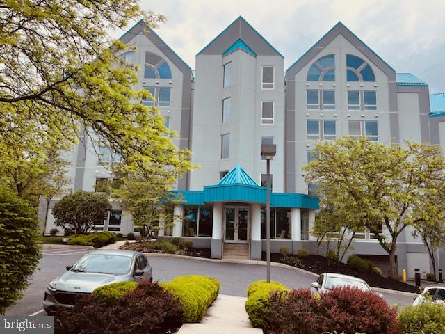 Waterford , Camp Hill, PA 17011