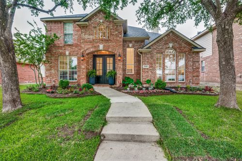 2416 Campfire Ln, Frisco, TX, 75033-7618 | Card Image