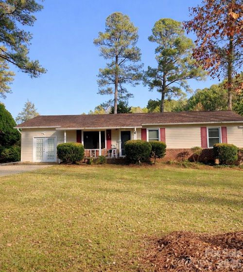 107 Pine Tree Rd, Statesville, NC, 28677-1725 | Card Image