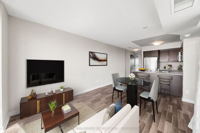 3501 - 19 Grand Trunk Cres, Condo with 1 bedrooms, 1 bathrooms and 1 parking in Toronto ON | Image 12