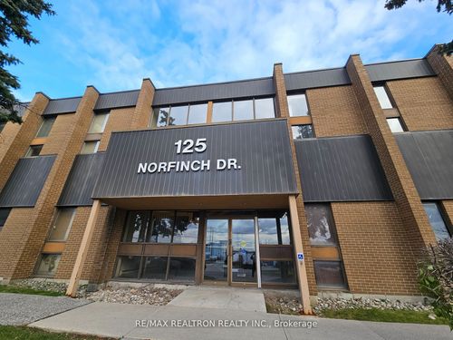 205-125 Norfinch Dr, North York, ON, M3N1W8 | Card Image