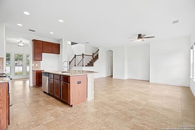 105 Highland Pl, House other with 4 bedrooms, 3 bathrooms and null parking in Cibolo TX | Image 10
