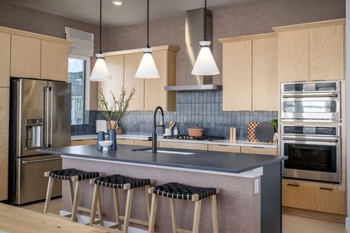 4-1992 E Wilshire Rd, Salt Lake City, UT, 84117 | Card Image