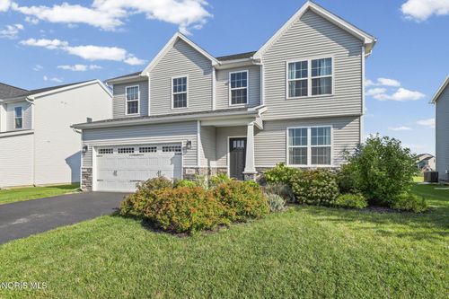 199 Valley Hall Dr, Perrysburg, OH, 43551-6927 | Card Image
