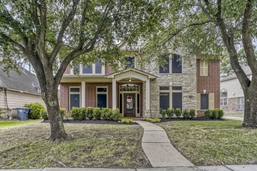 19303 Valiant Woods Dr, Spring, TX, 77379-3295 | Card Image
