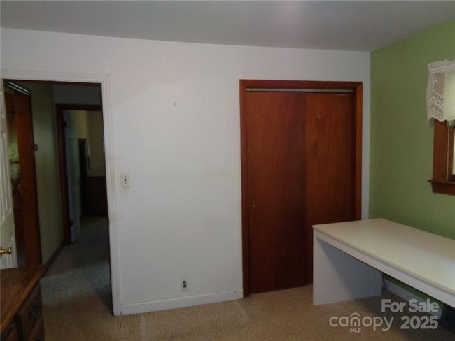 435 Upper Glady Fork Rd, House other with 2 bedrooms, 2 bathrooms and null parking in Candler NC | Image 37