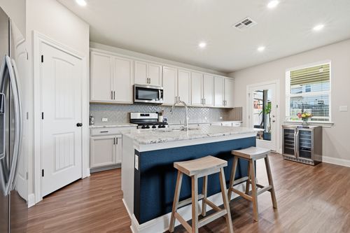 142 Dome Peak Ter, Dripping Springs, TX, 78620-2237 | Card Image