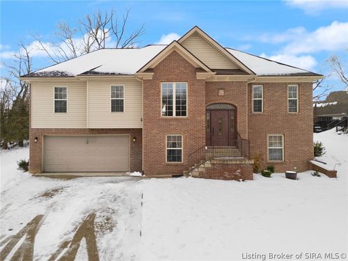 100 Hodge Dr, Clarksville, IN, 47129-9071 | Card Image