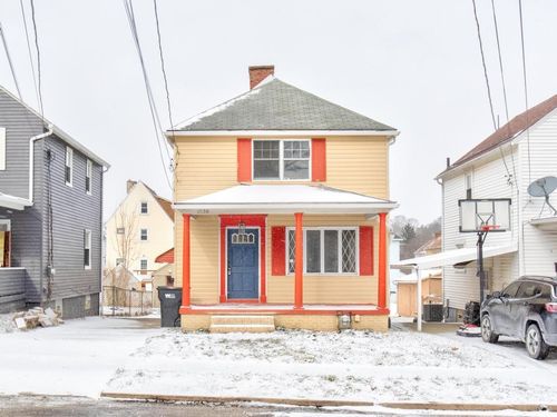 1620 Mcminn St, Aliquippa, PA, 15001-3055 | Card Image