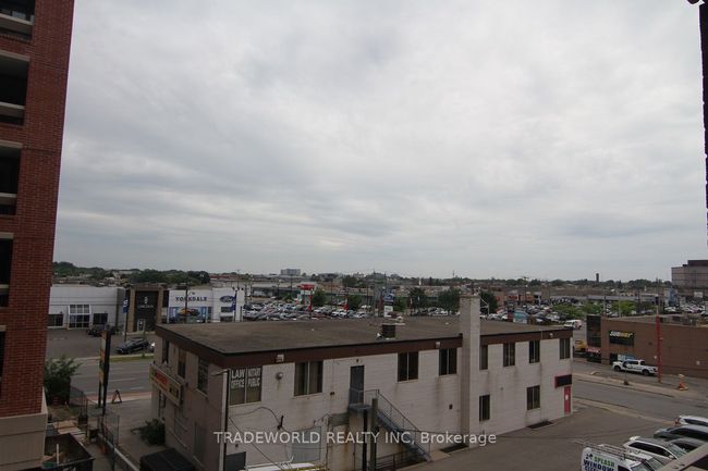 324 - 3091 Dufferin St, Condo with 1 bedrooms, 1 bathrooms and 1 parking in Toronto ON | Image 9