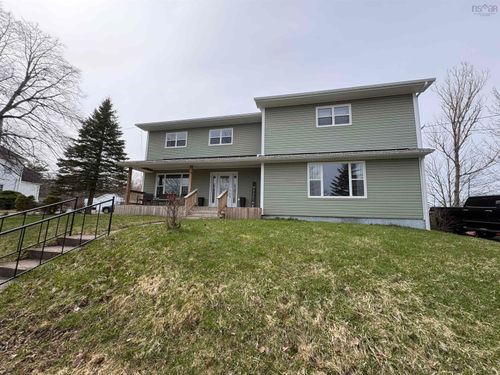 1568 N Main St, Westville, NS, B0K2A0 | Card Image