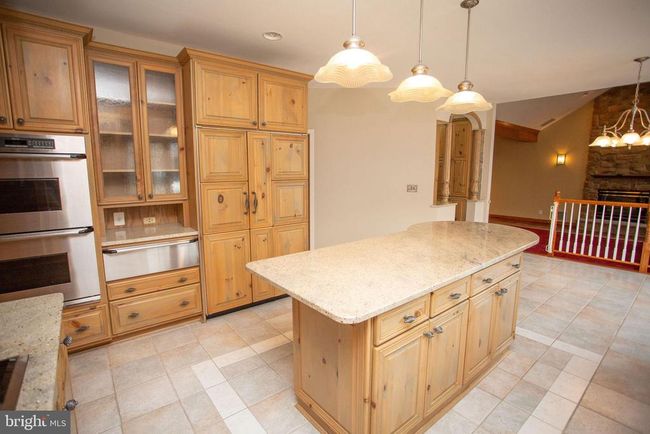 5 Hidden Hollow Dr, House other with 4 bedrooms, 6 bathrooms and null parking in Hamilton NJ | Image 7
