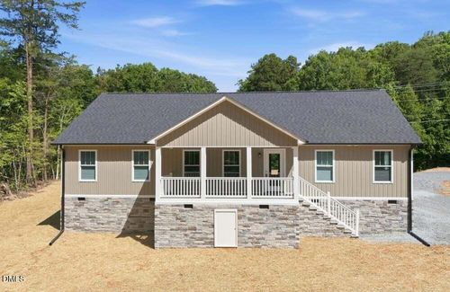 6904 Virgilina Rd, Roxboro, NC, 27574-8398 | Card Image