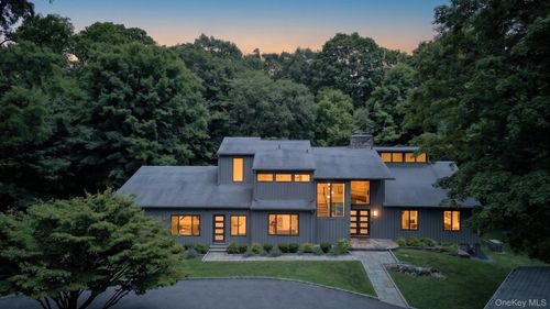 230 Middle Patent Rd, Bedford, NY, 10506-1803 | Card Image
