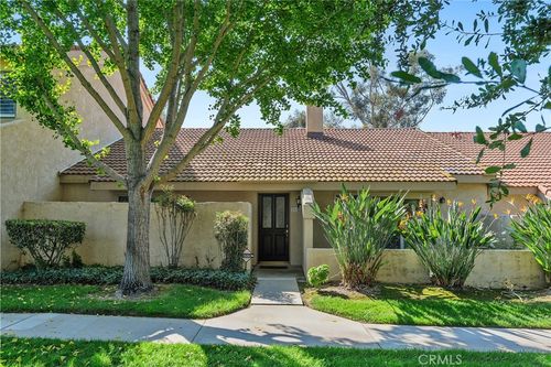 2527 Cortina Dr, Riverside, CA, 92504-4858 | Card Image