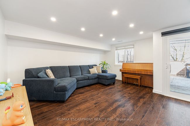 57 - 26 Moss Blvd, Condo with 3 bedrooms, 3 bathrooms and 1 parking in Dundas ON | Image 27