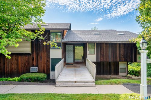 8g-8-G Country Squire Drive, Cromwell, CT, 06416 | Card Image