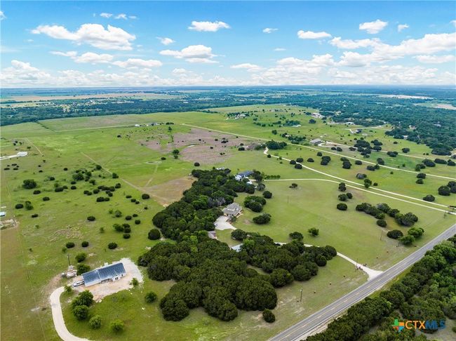 655 Hwy 236, Home with 3 bedrooms, 2 bathrooms and null parking in Moody TX | Image 38