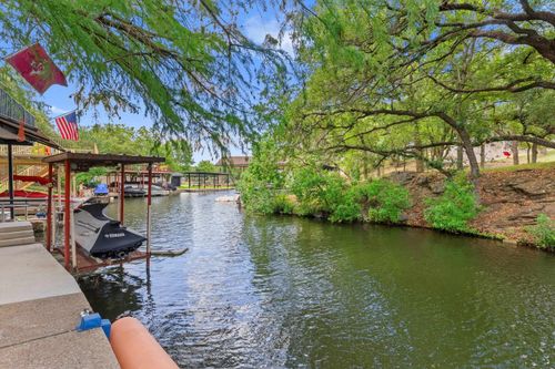 312 Mountain Vw, Sunrise Beach, TX, 78643-9202 | Card Image