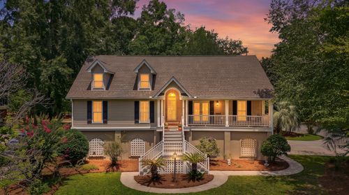 200 Castle Harbor Dr, Summerville, SC, 29483-5085 | Card Image