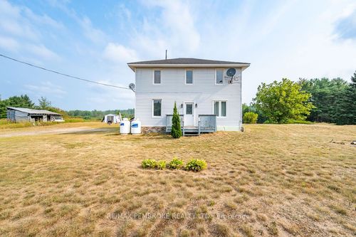 1298 Black Bay Rd, Petawawa, ON, K8H2W8 | Card Image